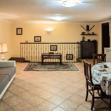 Apartament Domus Ugo *