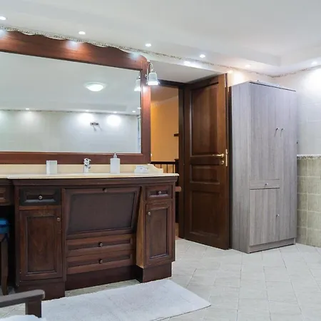 Apartament Domus Ugo Neapol