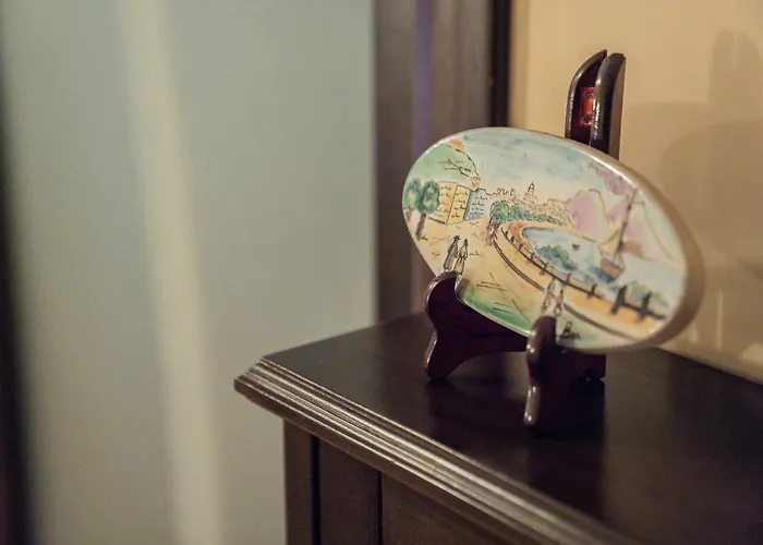 Domus Ugo Апартаменты Неаполь