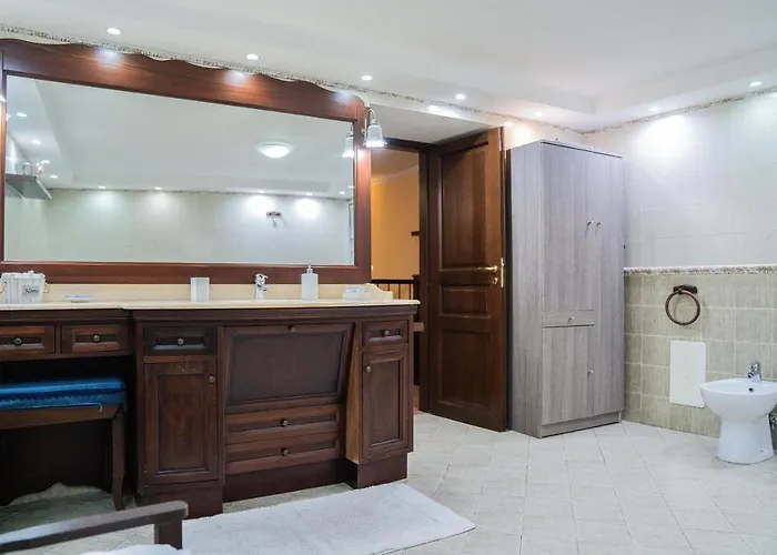 Appartement Domus Ugo Naples