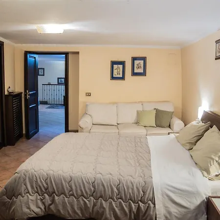 Apartamento Domus Ugo Nápoles